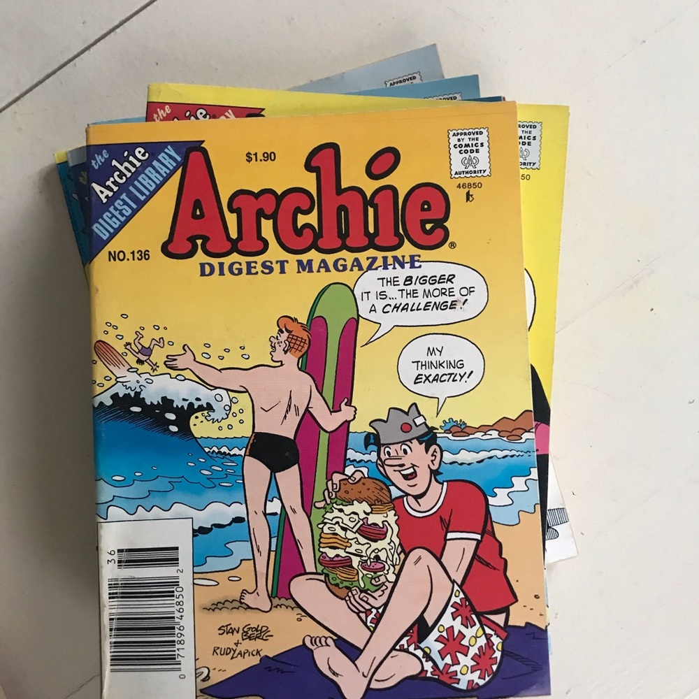 Archie Digest Magazine No.136 - Yellow Cover